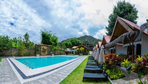 Swimmingpoolen hos eller tæt på Hotel Tulumayo Lodge