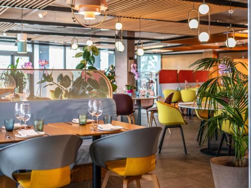 En restaurant eller et andet spisested på Ibis Styles Madrid City Las Ventas