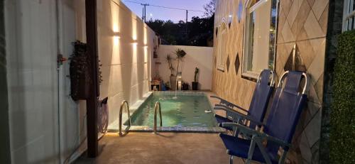 Swimmingpoolen hos eller tæt på Brachil 2