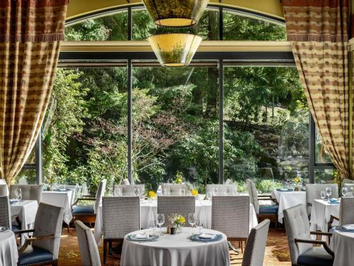 Restaurace v ubytování Fairmont Chateau Whistler