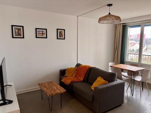 2-bedroom apartment - Close to Orly & Paris