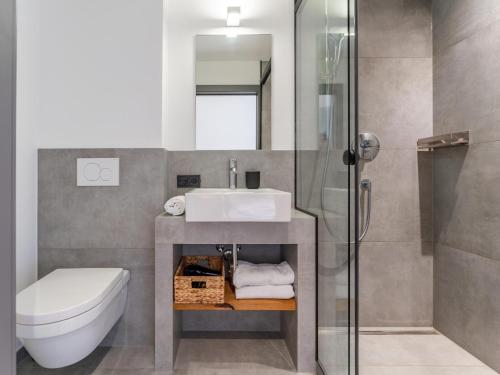 Et badeværelse på Leni Top 6