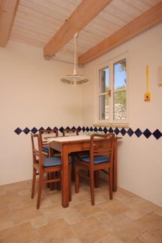 Secluded fisherman's cottage Cove Studencic, Losinj - 3263