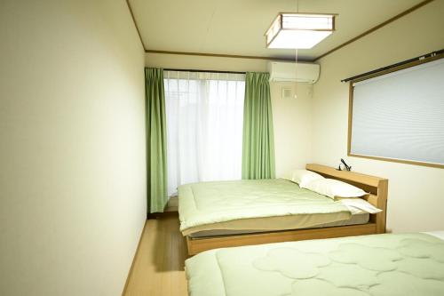 轩本阵独立别墅停两辆车