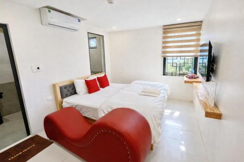 Postel nebo postele na pokoji v ubytování Habibi Hotel