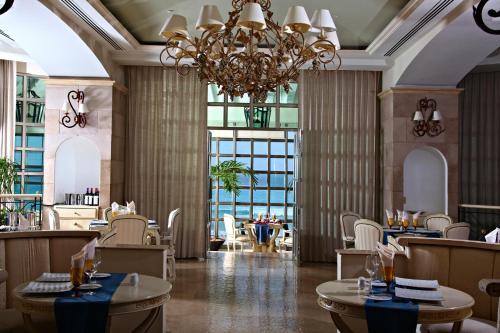 En restaurang eller annat matställe på Sandos Cancun All Inclusive