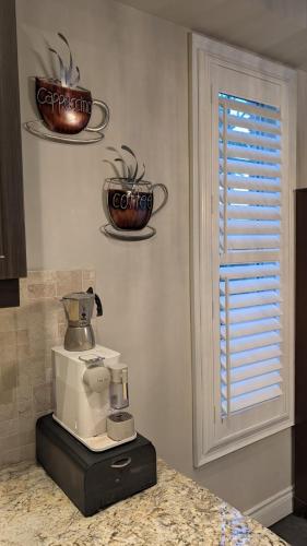 Billede fra billedgalleriet på Bright room with private bathroom and fast Wi-fi i Markham