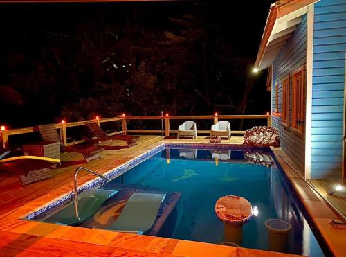 Beautiful West Bay Beach with pool steps to Beach
