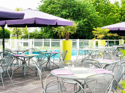 Swimmingpoolen hos eller tæt på Hôtel Novotel Valenciennes