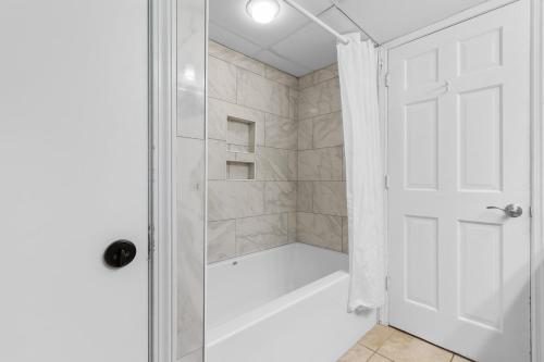 Cozy Oceanview at Beach Cove photo 21