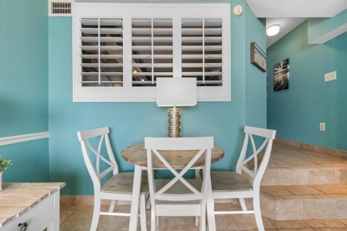Cozy Oceanview at Beach Cove photo 18