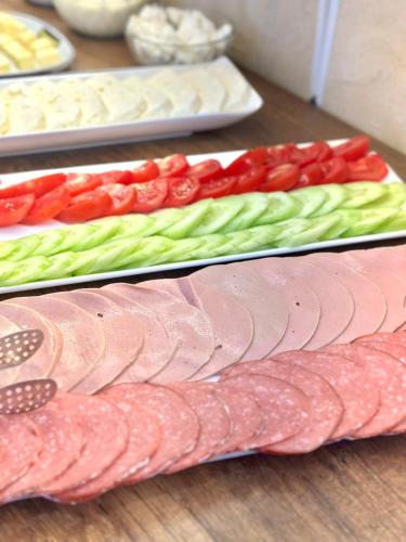 Jídlo v hotelu nebo okolí