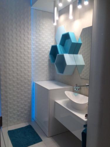 Ванная комната в Blue Seaside Apartment