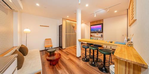Tokyo Skytree House 4LDK, 2Bath, 9 Guests, 6min to Keisei Hikifune