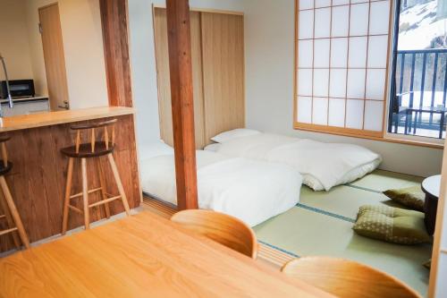 Kogawa House - 小川