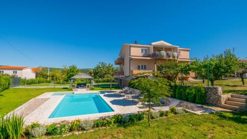 Villa Prunus Laurus-Makarska by Villas Guide