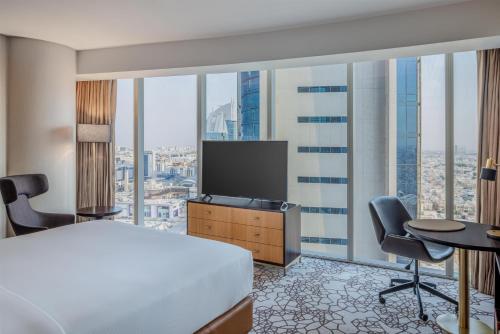 Room King Guest Room - 1