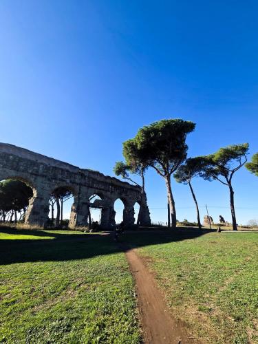 Radiant Home by the Aqueducts, Rome