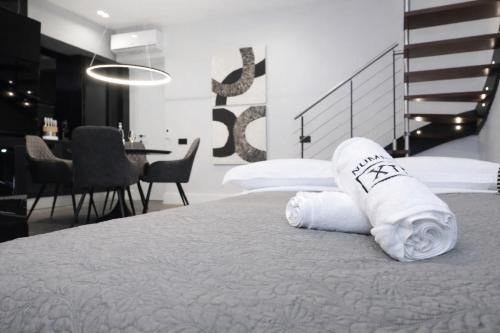 Cavour Suites 31 1BR in Heritage Building with Parking, Old Town Olbia photo 3