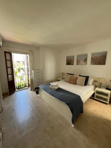 Estepona - Playa Apartamento de 1 dormitorio cerca del mar - Isa31