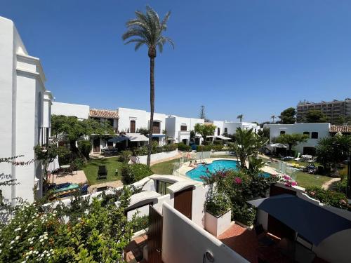 Estepona - Playa Apartamento de 1 dormitorio cerca del mar - Isa31