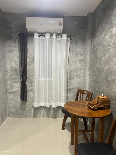 Billede fra billedgalleriet på MONDEE House @The Airport i Thalang