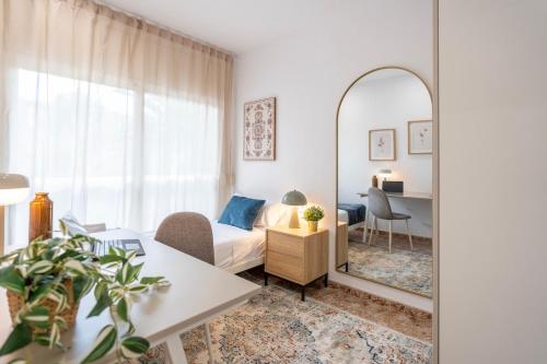 Charming 3-Bedroom Flat in the Heart of Les Corts