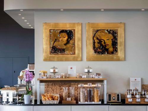 Φαγητό σε αυτό το ξενοδοχείο ή κάπου εκεί κοντά