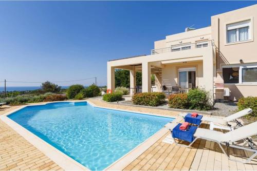 Villa Phoebe Gennadi