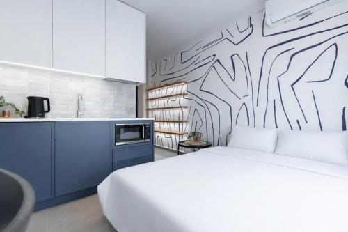 Papafi Color Path Apartments