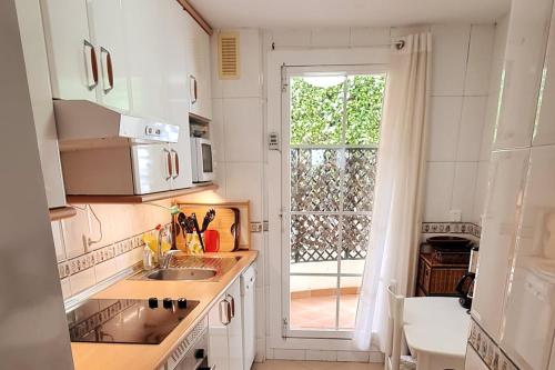 Puerto Banus Marbella stor lyxig duplex med garageplats