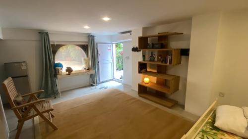 Giường trong phòng chung tại La Croix du Sud appartment