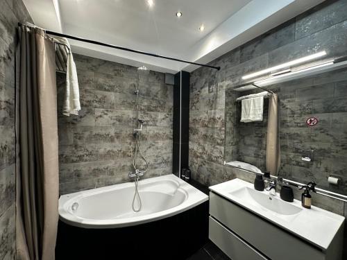 M Garden Residence