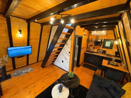 Et tv og/eller underholdning på A-Frame Luxury House With Hot Tub