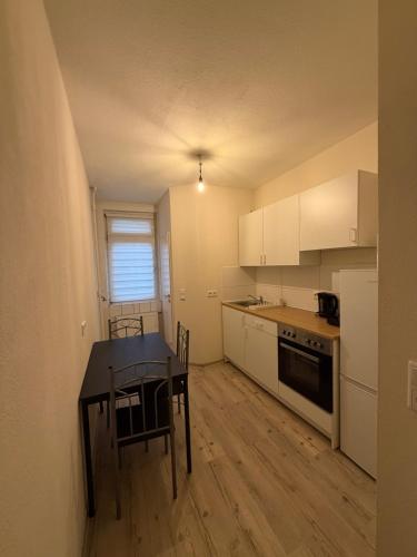 Køkken eller tekøkken på Offenbach Work & Sleep