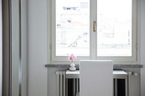 Garibaldi Apt-Milan Moscova District-Cozy&Central photo 13