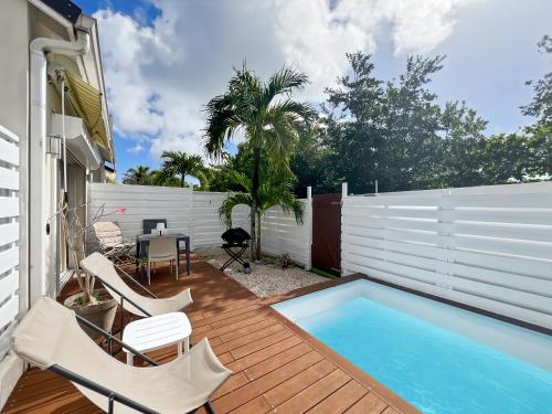 Mango Vert Duplex - Orient Bay