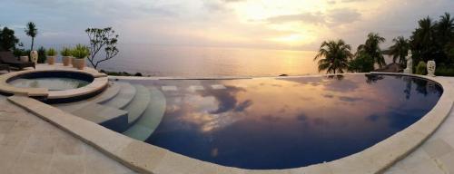 Bazén v ubytování Toyabali-Resort, Boutique Beach Villas nebo v jeho okolí