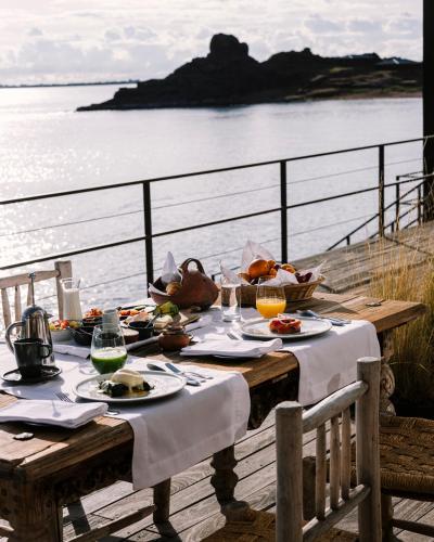 Naturlandskabet i nærheden af lodgen