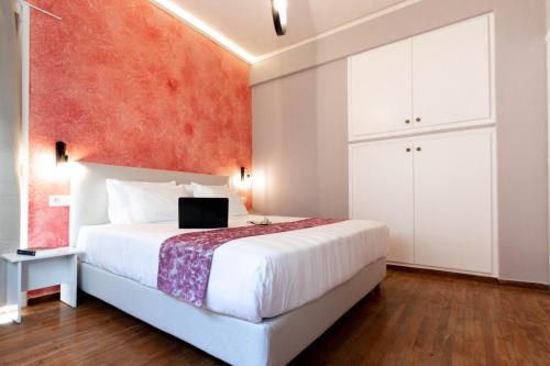 Acropolis Promenade by Teknys Hosting