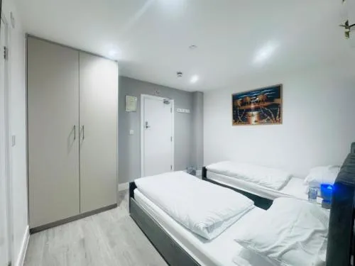 Letza House - Private En-Suite Rooms near Cardiff City Centre photo 135