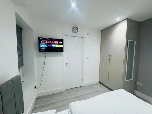 Letza House - Private En-Suite Rooms near Cardiff City Centre photo 139