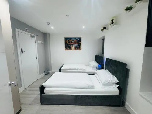 Letza House - Private En-Suite Rooms near Cardiff City Centre photo 131