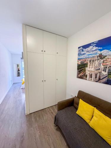 Comodo Aparta Estudio en Ronda de Valencia A4