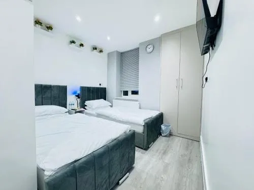 Letza House - Private En-Suite Rooms near Cardiff City Centre photo 98