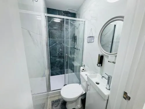 Letza House - Private En-Suite Rooms near Cardiff City Centre photo 102