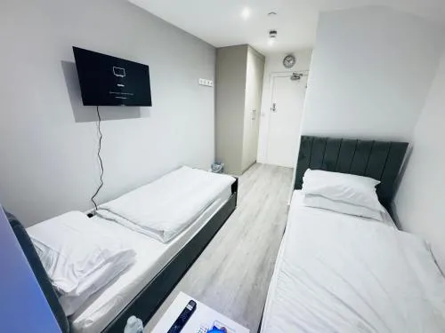 Letza House - Private En-Suite Rooms near Cardiff City Centre photo 15