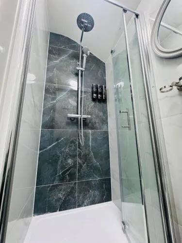 Letza House - Private En-Suite Rooms near Cardiff City Centre photo 19