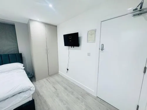 Letza House - Private En-Suite Rooms near Cardiff City Centre photo 120