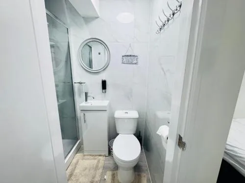 Letza House - Private En-Suite Rooms near Cardiff City Centre photo 127